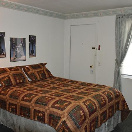 Malta Royals Inn Motel المظهر الخارجي الصورة